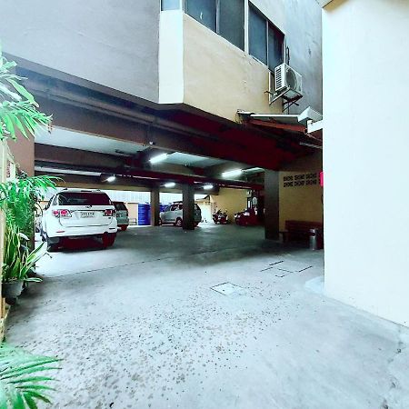 Traveller Inn Hotel Csiangmaj Kültér fotó