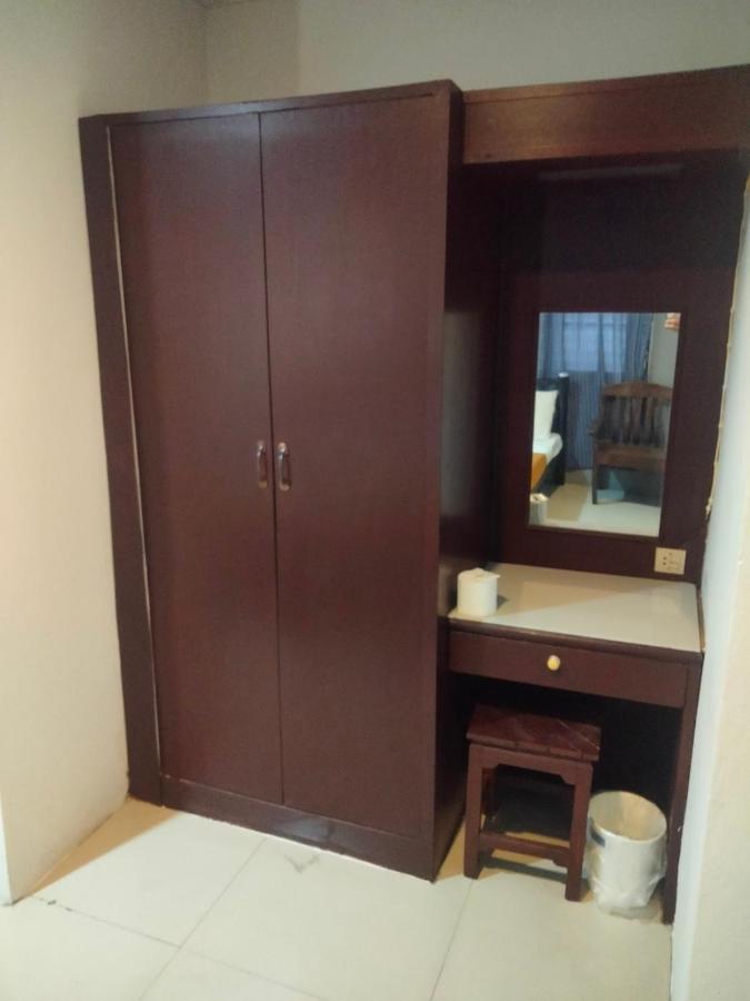 Traveller Inn Hotel Csiangmaj Kültér fotó
