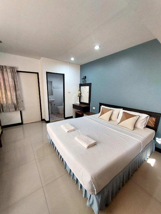 Traveller Inn Hotel Csiangmaj Kültér fotó