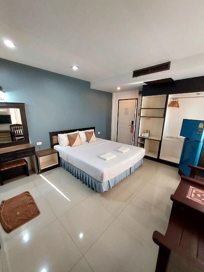 Traveller Inn Hotel Csiangmaj Kültér fotó