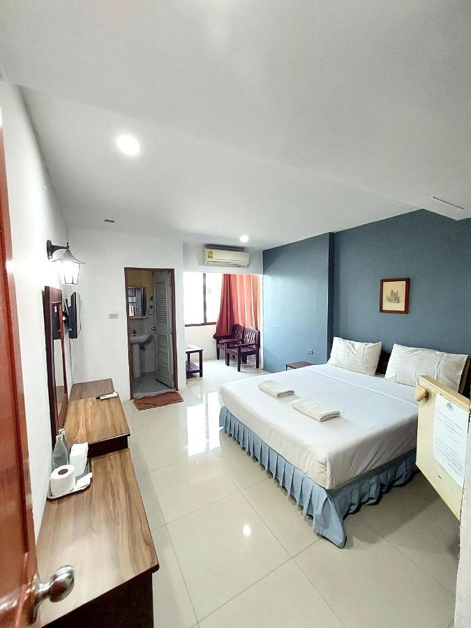 Traveller Inn Hotel Csiangmaj Kültér fotó