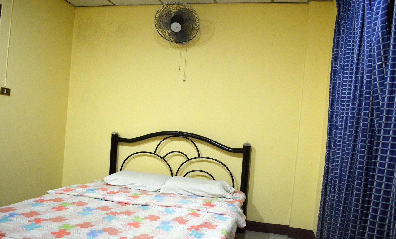 Traveller Inn Hotel Csiangmaj Kültér fotó